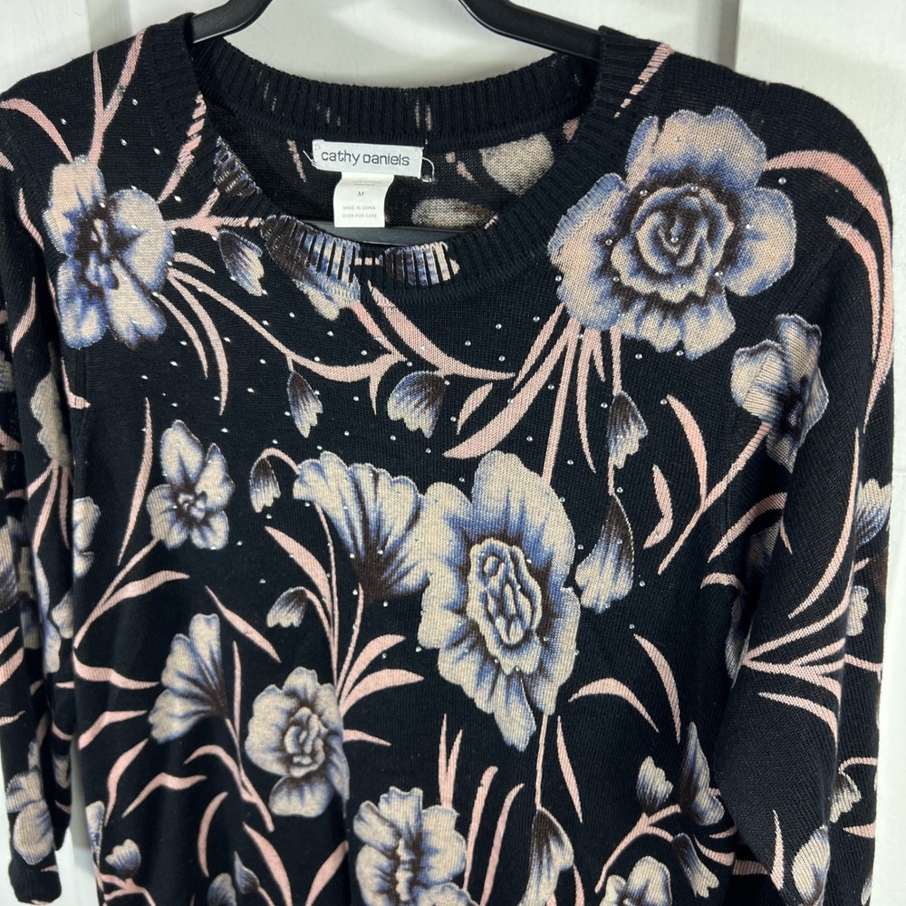 Cathy Daniels Womens Floral Knit Sweater Rhinestone Accents Black Blue Pink M